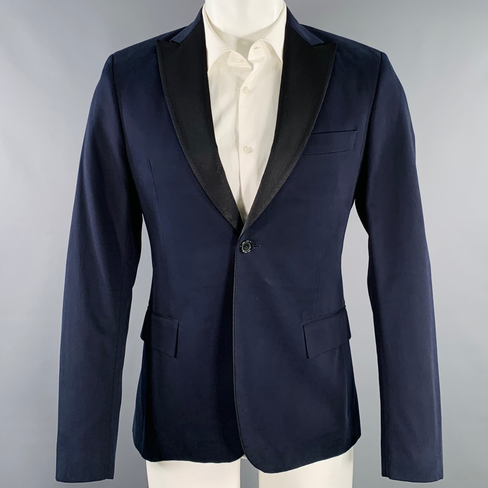 Todd Snyder Size 42 Navy Black Wool Peak Lapel Sport Coat